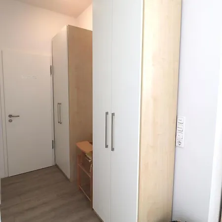 55 Strandnest 2 Strandburg App.0.2 Links * Burgtiefe auf Fehmarn